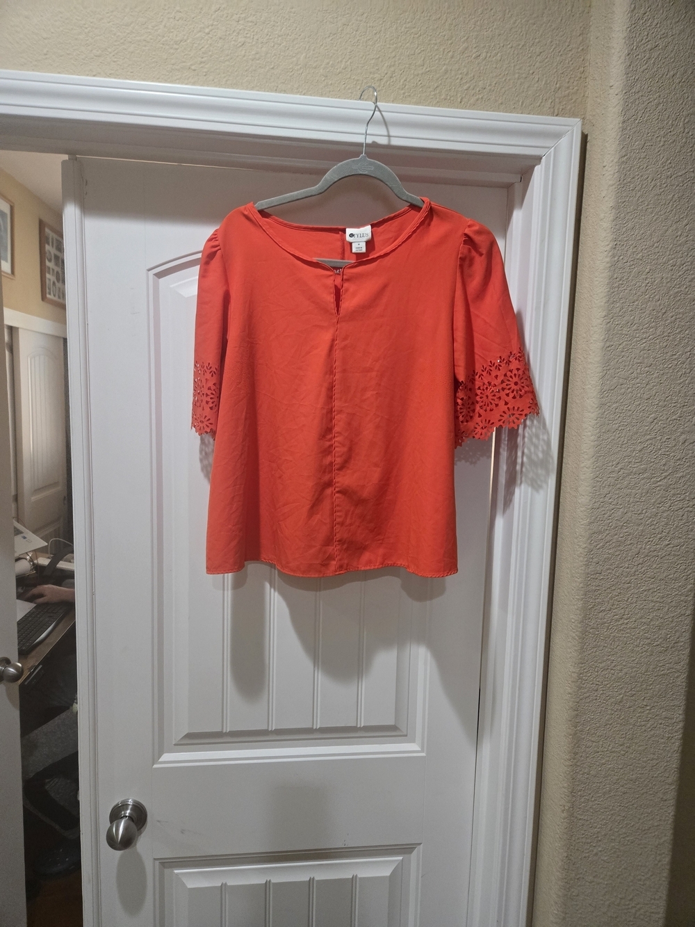 STYLUS Orange Eyelet Sleeve Peasant Blouse Size M